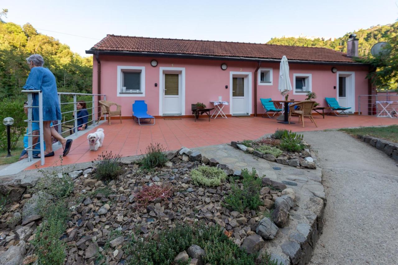 B&B La Casina Rosa La Spezia Valeriano Lunense Dış mekan fotoğraf