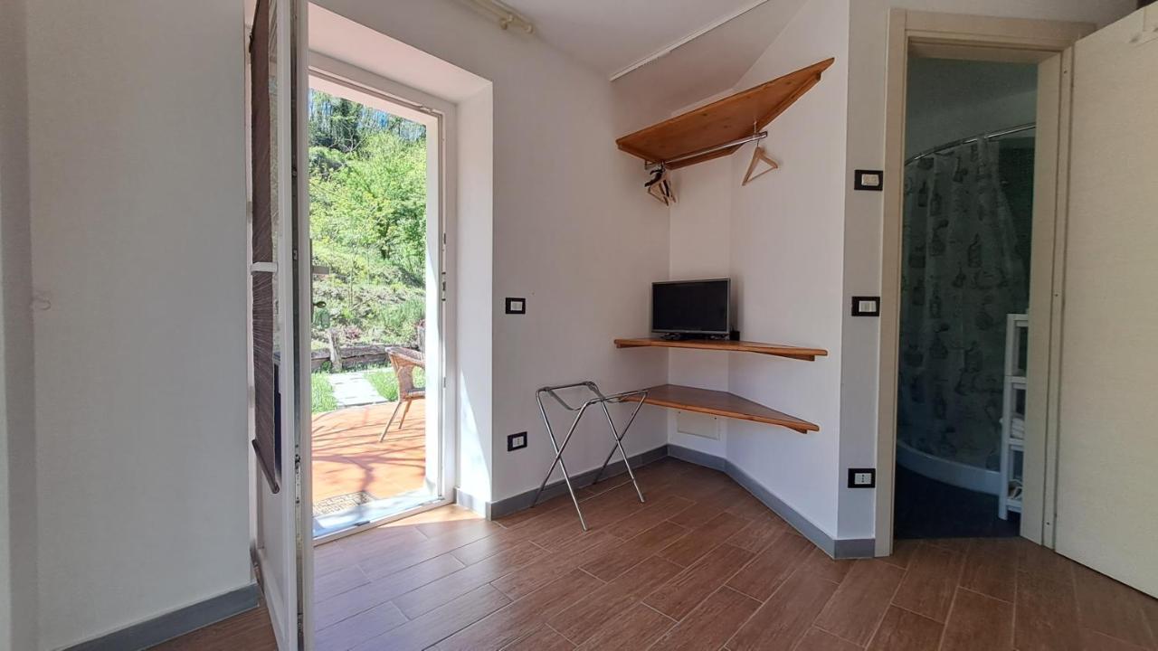 B&B La Casina Rosa La Spezia Valeriano Lunense Dış mekan fotoğraf